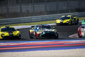 2024-05-18 - 74 MACHADO Alexandre (bra), KULLMANN David (swi), Racing Spirit of Leman, Aston Martin Vantage AMR GT4 Eco, action during the 2nd round of the 2024 GT4 European Series powered by Rafa Racing Club on the Misano World Circuit Marco Simoncelli, from May 17 to 19, 2024 in Misano Adriatico, Italy - AUTO - GT4 EUROPEAN SERIES MISANO 2024 - GRAND TOURISM - MOTORS