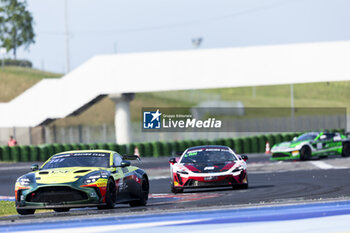 2024-05-18 - 82 VILLAGOMEZ Matéo (ecu), TBA, Racing Spirit of Leman, Aston Martin Vantage AMR GT4 Evo, action during the 2nd round of the 2024 GT4 European Series powered by Rafa Racing Club on the Misano World Circuit Marco Simoncelli, from May 17 to 19, 2024 in Misano Adriatico, Italy - AUTO - GT4 EUROPEAN SERIES MISANO 2024 - GRAND TOURISM - MOTORS