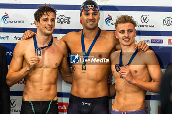 2024-03-24 - Antoine VIQUERAT (FRA) and Michael ANDREW (USA) and Lucien VERGENS (FRA), men 100m breaststroke final, during the Giant Open 2024, Swimming event on March 24, 2024 at Le Dôme in Saint-Germain-en-Laye, France - SWIMMING - GIANT OPEN 2024 - SWIMMING - SWIMMING