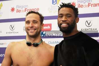 2024-03-24 - Chad LE CLOS of SOUTH AFRICA and SIYA KOLISI during the Giant Open 2024, Swimming event on March 24, 2024 at Le Dôme in Saint-Germain-en-Laye, France - SWIMMING - GIANT OPEN 2024 - SWIMMING - SWIMMING