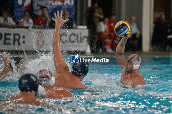 09/10/2024 - Fynn Schuetze C.N. Sabadell - Pietro Figlioli (Savona) - RN SAVONA VS SABADELL - LEN CUP - CHAMPIONS LEAGUE - PALLANUOTO