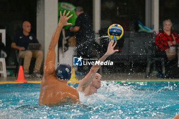 09/10/2024 - Vincenzo Renzuto C.N. Sabadell - Andrea Patchaliev (Savona) - RN SAVONA VS SABADELL - LEN CUP - CHAMPIONS LEAGUE - PALLANUOTO