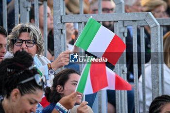 2024-07-04 - Tifosi Italia Italy - SARDINIA CUP 2024 - ITALY VS GREECE - INTERNATIONALS - WATERPOLO