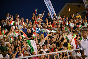 2024-07-05 - Fans of Italy - SARDINIA CUP - SPAIN VS ITALY - INTERNATIONALS - WATERPOLO