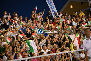 2024-07-05 - Fans of Italy - SARDINIA CUP - SPAIN VS ITALY - INTERNATIONALS - WATERPOLO