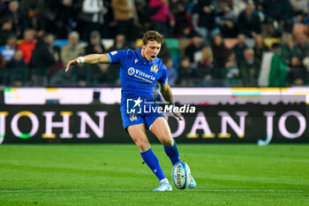 09/11/2024 - Italy's Paolo Garbisi in action - ITALY VS ARGENTINA - AUTUMN NATIONS SERIES - RUGBY