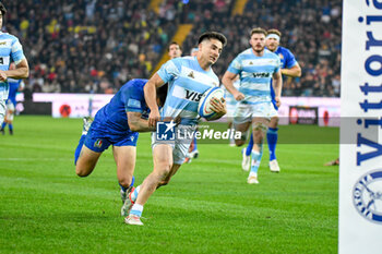 09/11/2024 - Argentina's Tomas Albornoz going to score a try - ITALY VS ARGENTINA - AUTUMN NATIONS SERIES - RUGBY