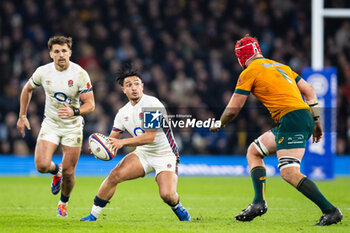 09/11/2024 - Marcus Smith of England during the Autumn Nations Series 2024 rugby union match between England and Australia on 9 November 2024 at Allianz Stadium in Twickenham, England - RUGBY - AUTUMN NATIONS SERIES 2024 - ENGLAND V AUSTRALIA - AUTUMN NATIONS SERIES - RUGBY