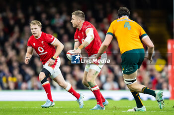 2024-11-17 - Gareth Anscombe of Wales during the 2024 Autumn Nations Series rugby union match between Wales and Australia on 17 November 2024 at Millenium Stadium in Cardiff, Wales - RUGBY - AUTUMN NATIONS SERIES 2024 - WALES V AUSTRALIA - AUTUMN NATIONS SERIES - RUGBY