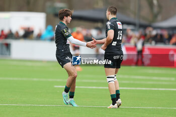 2024-01-14 - Axel Desperes and Jack Maddocks of Section Paloise during the EPCR Challenge Cup rugby union match between Toyota Cheetahs and Section Paloise (Pau) on January 14, 2024 at NRCA Amsterdam in Amsterdam, Netherlands - RUGBY - CHALLENGE CUP - CHEETAHS V PAU - CHALLENGE CUP - RUGBY