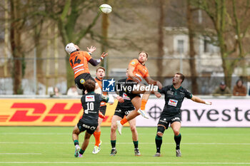 2024-01-14 - Munier Hartzenberg of Toyota Cheetah's during the EPCR Challenge Cup rugby union match between Toyota Cheetahs and Section Paloise (Pau) on January 14, 2024 at NRCA Amsterdam in Amsterdam, Netherlands - RUGBY - CHALLENGE CUP - CHEETAHS V PAU - CHALLENGE CUP - RUGBY