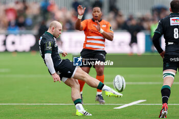 2024-01-14 - Dan Robson of Section Paloise during the EPCR Challenge Cup rugby union match between Toyota Cheetahs and Section Paloise (Pau) on January 14, 2024 at NRCA Amsterdam in Amsterdam, Netherlands - RUGBY - CHALLENGE CUP - CHEETAHS V PAU - CHALLENGE CUP - RUGBY