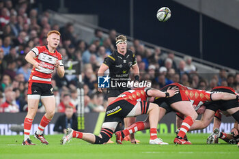 24/05/2024 - Gloucester Rugby Scrum Half Caolan Englefield (9) during the European Rugby Challenge Cup, Final rugby union match between Gloucester Rugby and Hollywoodbets Sharks on 24 May 2024 at Tottenham Hotspur Stadium in London, England - RUGBY - CHALLENGE CUP - FINAL - GLOUCESTER V SHARKS - CHALLENGE CUP - RUGBY