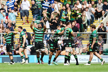 2024-06-08 - Northampton Saints lock Temo Mayanavanua (19) celebrates at the final whistle during the English championship, Gallagher Premiership Rugby Union Final match between Northampton Saints and Bath Rugby on 8 June 2024 at Twickenham stadium in Richmond, London, England - RUGBY - ENGLISH CHAMPIONSHIP - FINAL - NORTHAMPTON V BATH - PREMERSHIP RUGBY UNION - RUGBY