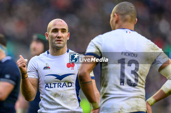 2024-02-10 - Maxime Lucu speaks to Gael Fickou of France during the 2024 Six nations Championship, rugby union match between Scotland and France on 10 February 2024 at Scottish Gas Murrayfield in Edinburgh, Scotland - RUGBY - SIX NATIONS 2024 - SCOTLAND V FRANCE - SIX NATIONS - RUGBY