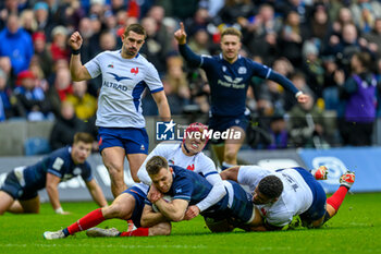 2024-02-10 - Ben White of Scotland scores the opening try during the 2024 Six nations Championship, rugby union match between Scotland and France on 10 February 2024 at Scottish Gas Murrayfield in Edinburgh, Scotland - RUGBY - SIX NATIONS 2024 - SCOTLAND V FRANCE - SIX NATIONS - RUGBY