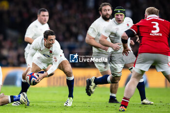 2024-02-10 - Alex Mitchell of England during the 2024 Six nations Championship, rugby union match between England and Wales on 10 February 2024 at Twickenham stadium in London, England - RUGBY - SIX NATIONS 2024 - ENGLAND V WALES - SIX NATIONS - RUGBY