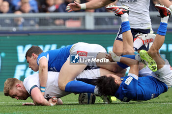 2024-03-09 - Rome, Italy 09.03.2024: Finlay Doyle (SCO) scores his team’s try whilst under pressure from Mirko Belloni (ITA) during the Guinness Six Nations 2024 tournament match between Italy and Scotland at Stadio Olimpico on March 09, 2024 in Rome, Italy.
 - ITALY VS SCOTLAND - SIX NATIONS - RUGBY