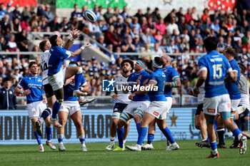 2024-03-09 - Rome, Italy 09.03.2024: Kyle Steyn (Scotland), Monty IOANE (italy) fights for the ball during the Guinness Six Nations 2024 tournament match between Italy and Scotland at Stadio Olimpico on March 09, 2024 in Rome, Italy.
 - ITALY VS SCOTLAND - SIX NATIONS - RUGBY
