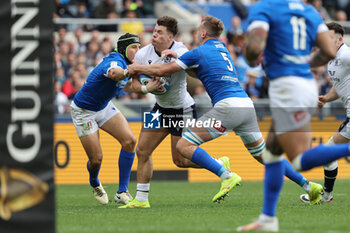 2024-03-09 - Rome, Italy 09.03.2024: Huw Jones (Scotland) fights for the ball Federico RUZZA (italy) during the Guinness Six Nations 2024 tournament match between Italy and Scotland at Stadio Olimpico on March 09, 2024 in Rome, Italy. - ITALY VS SCOTLAND - SIX NATIONS - RUGBY