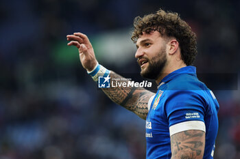 2024-03-09 - Federico Mori of Italy greets his fans at the end of the 2024 Six nations Championship, rugby union match between Italy and Scotland on March 9, 2024 at Stadio Olimpico in Rome, Italy - RUGBY - SIX NATIONS 2024 - ITALY V SCOTLAND - SIX NATIONS - RUGBY