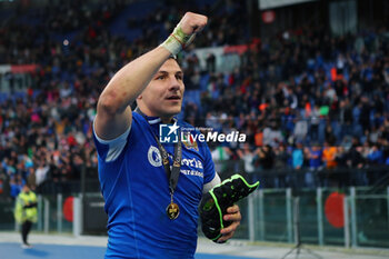 2024-03-09 - Juan Ignacio Brex of Italy celebrates and greets his fans at the end of the 2024 Six nations Championship, rugby union match between Italy and Scotland on March 9, 2024 at Stadio Olimpico in Rome, Italy - RUGBY - SIX NATIONS 2024 - ITALY V SCOTLAND - SIX NATIONS - RUGBY