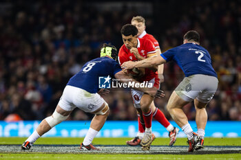 10/03/2024 - Rio Dyer of Wales and Gregory Alldritt, Julien Marchand of France during the 2024 Six nations Championship, rugby union match between Wales and France on 10 March 2024 at Millenium Stadium in Cardiff, Wales - RUGBY - SIX NATIONS 2024 - WALES V FRANCE - 6 NAZIONI - RUGBY