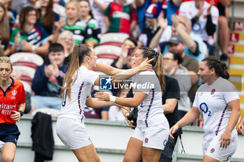 2024-09-07 - Jess Breach of England celebrates scoring her sides fifth try during the Rugby International match between England Women and France Women at the Kingsholm Stadium, Gloucester, United Kingdom on 7 September 2024. Photo Simon King /ProSportsImages / DPPI - RUGBY - TEST MATCH - ENGLAND V FRANCE WOMEN - TEST MATCH - RUGBY