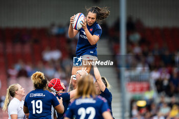 2024-09-07 - Manae Feleu of France claims the lineout during the Rugby International match between England Women and France Women at the Kingsholm Stadium, Gloucester, United Kingdom on 7 September 2024. Photo Simon King /ProSportsImages / DPPI - RUGBY - TEST MATCH - ENGLAND V FRANCE WOMEN - TEST MATCH - RUGBY