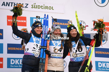 2024-01-19 - The podium with in first position Lena HAECKI-GROSS (SUI) in second position Julia SIMON (FRA) and in third position Lou JEANMONNOT (FRA) - IBU BIATHLON WORLD CUP 2024 - WOMEN'S 12.5KM SHORT INDIVIDUAL - BIATHLON - WINTER SPORTS