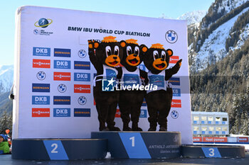 2024-01-19 - Antholz Mascotte on the podium - IBU BIATHLON WORLD CUP 2024 - WOMEN'S 12.5KM SHORT INDIVIDUAL - BIATHLON - WINTER SPORTS