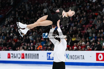 2024-03-21 - Cheng Peng and Lei Wang (CHN) 16th place, Pair Skating during the ISU World Figure Skating Championships on March 21, 2024 at Bell Centre in Montreal, Canada - SKATING - WORLD FIGURE SKATING CHAMPIONSHIPS 2024 - ICE SKATING - WINTER SPORTS