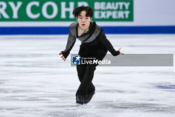 2024-03-21 - Yuma Kagiyama of Japan, Men’s Singles during the ISU World Figure Skating Championships on March 21, 2024 at Bell Centre in Montreal, Canada - SKATING - WORLD FIGURE SKATING CHAMPIONSHIPS 2024 - ICE SKATING - WINTER SPORTS