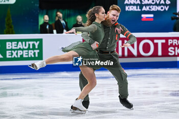 2024-03-22 - Anna Simova and Kirill Aksenov (SVK) during the ISU World Figure Skating Championships on March 22, 2024 at Bell Centre in Montreal, Canada - SKATING - WORLD FIGURE SKATING CHAMPIONSHIPS 2024 - ICE SKATING - WINTER SPORTS