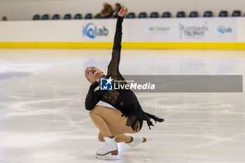 2024-09-13 - Amber GLENN (USA) during Women Short Program on September 13, 2024 at IceLab Bergamo Circuit, Italy - CHALLENGER SERIES LOMBARDIA TROPHY - ICE SKATING - WINTER SPORTS