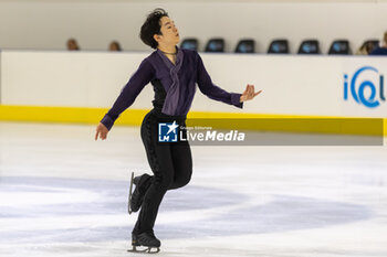 2024-09-13 - Yuma KAGIYAMA (JPN) during Men Short Program on September 13, 2024 at IceLab Bergamo Circuit, Italy - CHALLENGER SERIES LOMBARDIA TROPHY - ICE SKATING - WINTER SPORTS