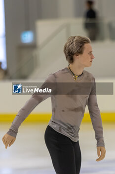 2024-09-13 - Ilia MALININ (USA) during Men Short Program on September 13, 2024 at IceLab Bergamo Circuit, Italy - CHALLENGER SERIES LOMBARDIA TROPHY - ICE SKATING - WINTER SPORTS