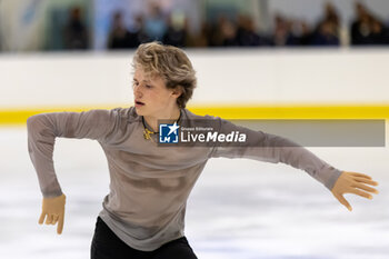 2024-09-13 - Ilia MALININ (USA) during Men Short Program on September 13, 2024 at IceLab Bergamo Circuit, Italy - CHALLENGER SERIES LOMBARDIA TROPHY - ICE SKATING - WINTER SPORTS