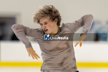 2024-09-13 - Ilia MALININ (USA) during Men Short Program on September 13, 2024 at IceLab Bergamo Circuit, Italy - CHALLENGER SERIES LOMBARDIA TROPHY - ICE SKATING - WINTER SPORTS