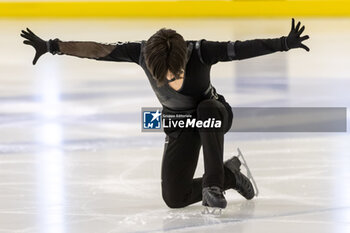 2024-09-13 - Kao MIURA (JPN) during Men Short Program on September 13, 2024 at IceLab Bergamo Circuit, Italy - CHALLENGER SERIES LOMBARDIA TROPHY - ICE SKATING - WINTER SPORTS