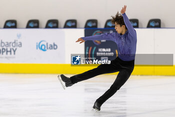 2024-09-13 - Shun SATO (JPN) during Men Short Program on September 13, 2024 at IceLab Bergamo Circuit, Italy - CHALLENGER SERIES LOMBARDIA TROPHY - ICE SKATING - WINTER SPORTS