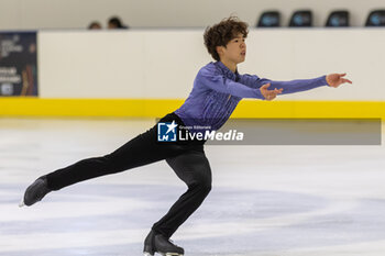 2024-09-13 - Shun SATO (JPN) during Men Short Program on September 13, 2024 at IceLab Bergamo Circuit, Italy - CHALLENGER SERIES LOMBARDIA TROPHY - ICE SKATING - WINTER SPORTS