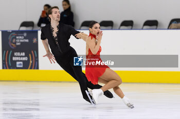 2024-09-14 - Sara CONTI (ITA) / Niccolo MACII (ITA) during Pairs Short Program on September 14, 2024 at IceLab Bergamo, Italy - CHALLENGER SERIES LOMBARDIA TROPHY - ICE SKATING - WINTER SPORTS