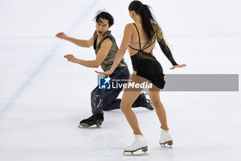 2024-09-14 - Annabelle MOROZOV (USA) / Jeffrey CHEN (USA) during Ice Dance Rhythm Dance on September 14, 2024 at IceLab Bergamo, Italy - CHALLENGER SERIES LOMBARDIA TROPHY - ICE SKATING - WINTER SPORTS