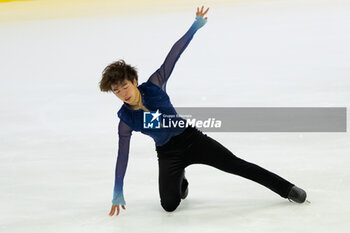 2024-09-15 - Shun SATO (JPN) during Men Free Skating on September 15, 2024 at IceLab Bergamo, Italy - CHALLENGER SERIES LOMBARDIA TROPHY - ICE SKATING - WINTER SPORTS