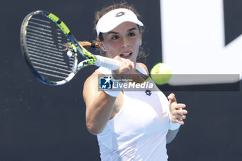 2024-01-14 - Lucia Bronzatti (ITA) In action during their round one singles match against Lesia Tsurenko (UKR) on day one of the 2024 Australian Open at Melbourne Park on January 14, 2024 in Melbourne, Australia. - AUSTRALIAN OPEN - INTERNATIONALS - TENNIS