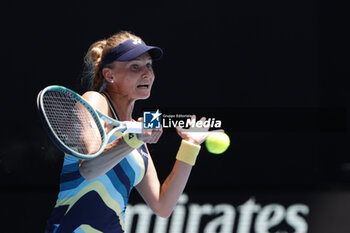 2024-01-22 - Dayana Yastremska UKR) in action during their round four singles match against Victori Azarenka - AUSTRALIAN OPEN - INTERNATIONALS - TENNIS