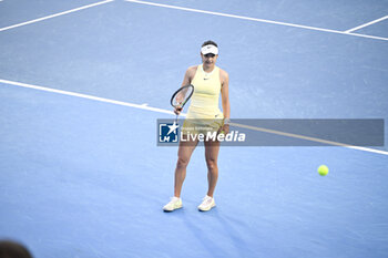 2024-01-18 - Emma Raducanu during the Australian Open AO 2024 Grand Slam tennis tournament on January 18, 2024 at Melbourne Park in Australia. Photo Victor Joly / DPPI - TENNIS - AUSTRALIAN OPEN 2024 - WEEK 1 - INTERNATIONALS - TENNIS