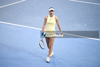 2024-01-18 - Emma Raducanu during the Australian Open AO 2024 Grand Slam tennis tournament on January 18, 2024 at Melbourne Park in Australia. Photo Victor Joly / DPPI - TENNIS - AUSTRALIAN OPEN 2024 - WEEK 1 - INTERNATIONALS - TENNIS