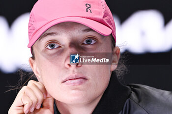 2024-01-20 - Iga Swiatek during a press conference during the Australian Open AO 2024 Grand Slam tennis tournament on January 20, 2024 at Melbourne Park in Australia. Photo Victor Joly / DPPI - TENNIS - AUSTRALIAN OPEN 2024 - WEEK 1 - INTERNATIONALS - TENNIS